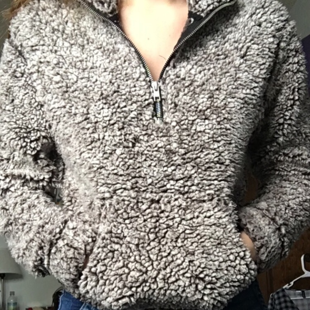 Garage cropped sherpa quarter zip